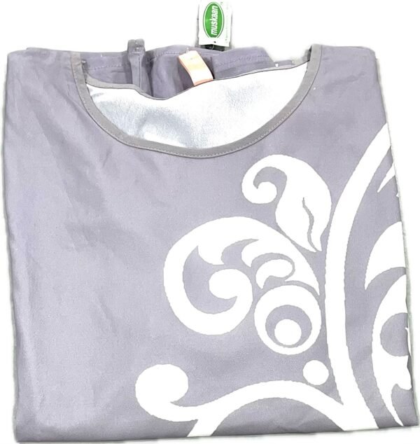 Women’s 2XL Top with White Leaf Prints - Image 4